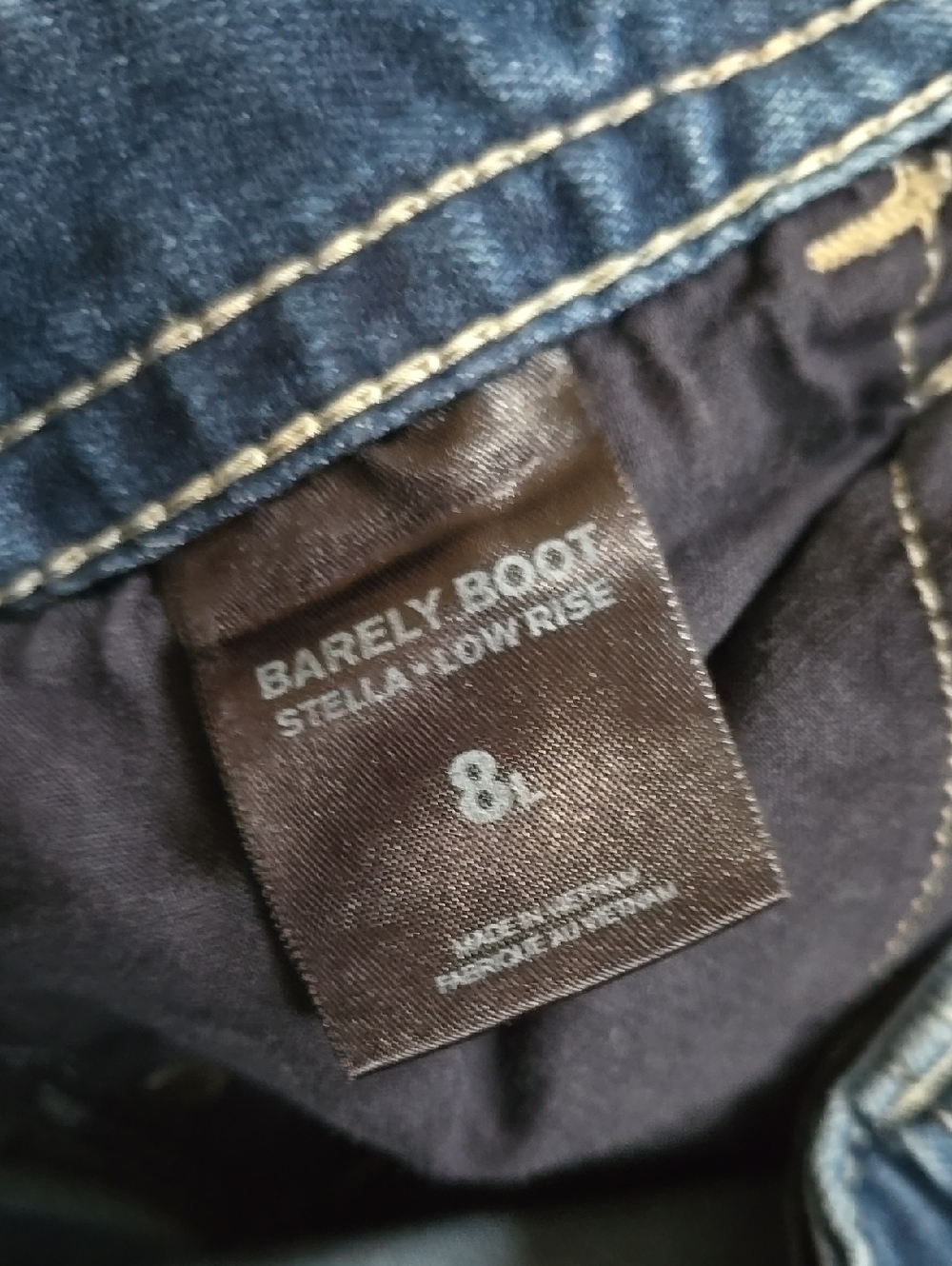 Express Barely Boot Stella Low Rise Stretch Jeans - Picture 8 of 9